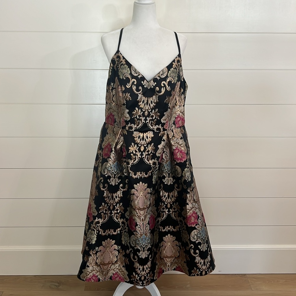 JJs House Black and Gold Floral A-line Dress - Picture 4 of 9